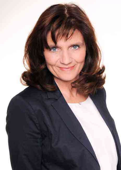 Mag. Manuela Meyerhofer